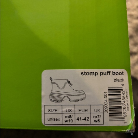 Crocs Black Stomp Puff Boots - Picture 4 of 6